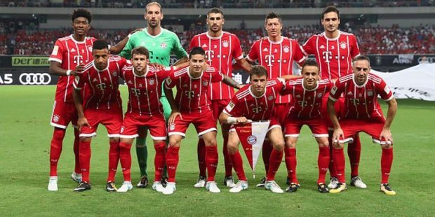BAYERN MÜNCHEN team football 2019
